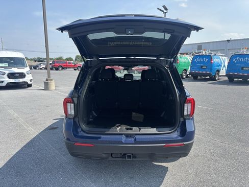 New 2025 Ford Explorer 4WD Police Interceptor image 9