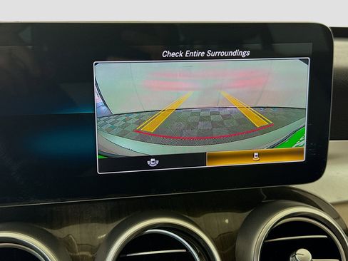 Used 2020 Mercedes-Benz C 300 Sedan w/ Premium Package image 19