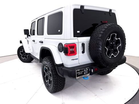 Used 2022 Jeep Wrangler Unlimited Rubicon 4xe w/ Steel Bumper Group AWD/4WD image 9