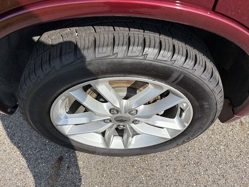 Used 2023 Dodge Durango R/T AWD/4WD image 11