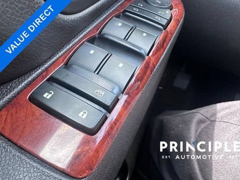 Used 2012 Chevrolet Tahoe LTZ RWD image 18