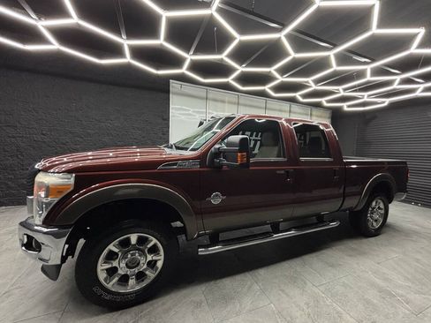 Used 2015 Ford F250 Lariat w/ Lariat Ultimate Package AWD/4WD image 8