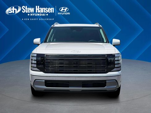 Used 2026 Hyundai Palisade Limited AWD/4WD image 13