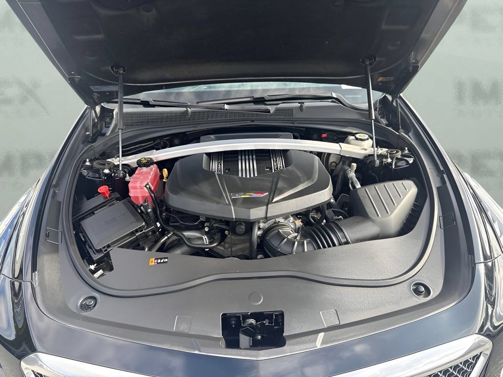 Used 2018 Cadillac CTS V RWD image 25