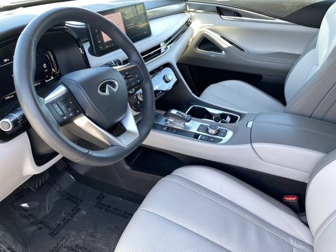 Certified 2026 INFINITI QX60 Luxe FWD image 30