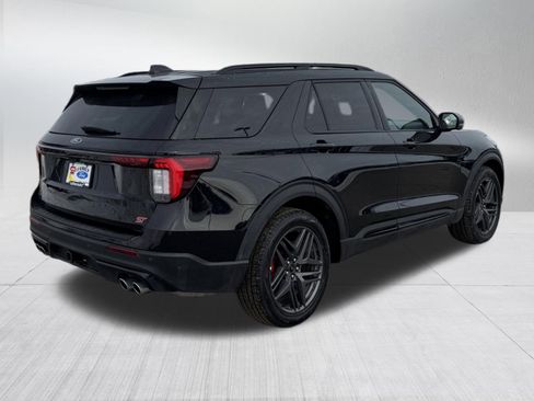 Certified 2025 Ford Explorer ST w/ Sun And Sound Package image 7