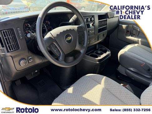Used 2024 Chevrolet Express 3500 LT w/ LT Preferred Equipment Group RWD image 13