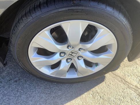 Used 2010 Honda Accord EX-L image 19