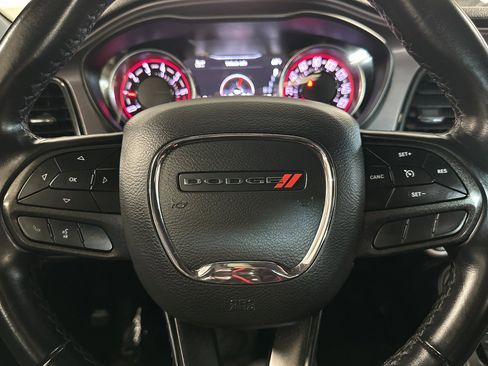 Used 2023 Dodge Challenger SXT image 20