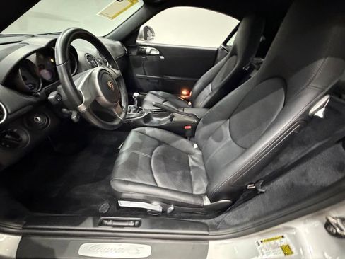 Used 2010 Porsche Cayman S RWD image 34