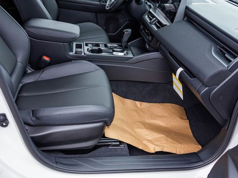 New 2026 Subaru Outback Premium image 35