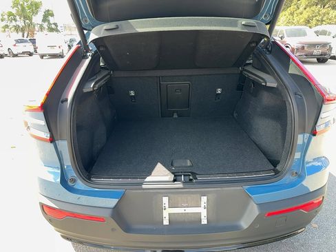 Certified 2023 Volvo C40 Recharge Core image 20