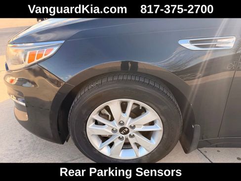 Used 2018 Kia Optima LX image 8