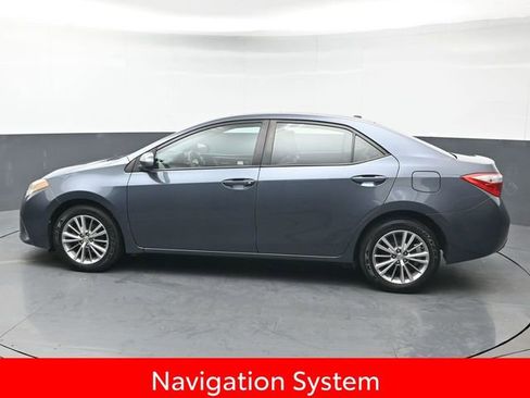 Used 2015 Toyota Corolla LE Premium image 4