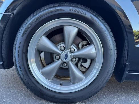 Used 2006 Ford Mustang GT Premium RWD image 15