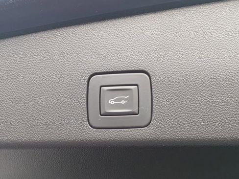 Used 2023 Buick Encore GX Essence w/ Experience Buick Package image 34