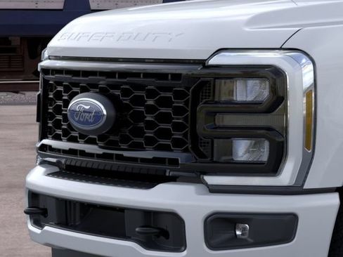 New 2026 Ford F350 XL AWD/4WD image 17