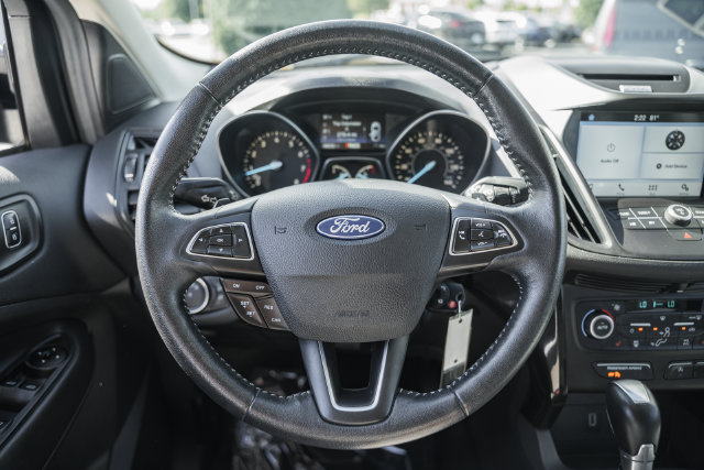 Used 2018 Ford Escape SE w/ SE Sport Appearance Package AWD/4WD image 28