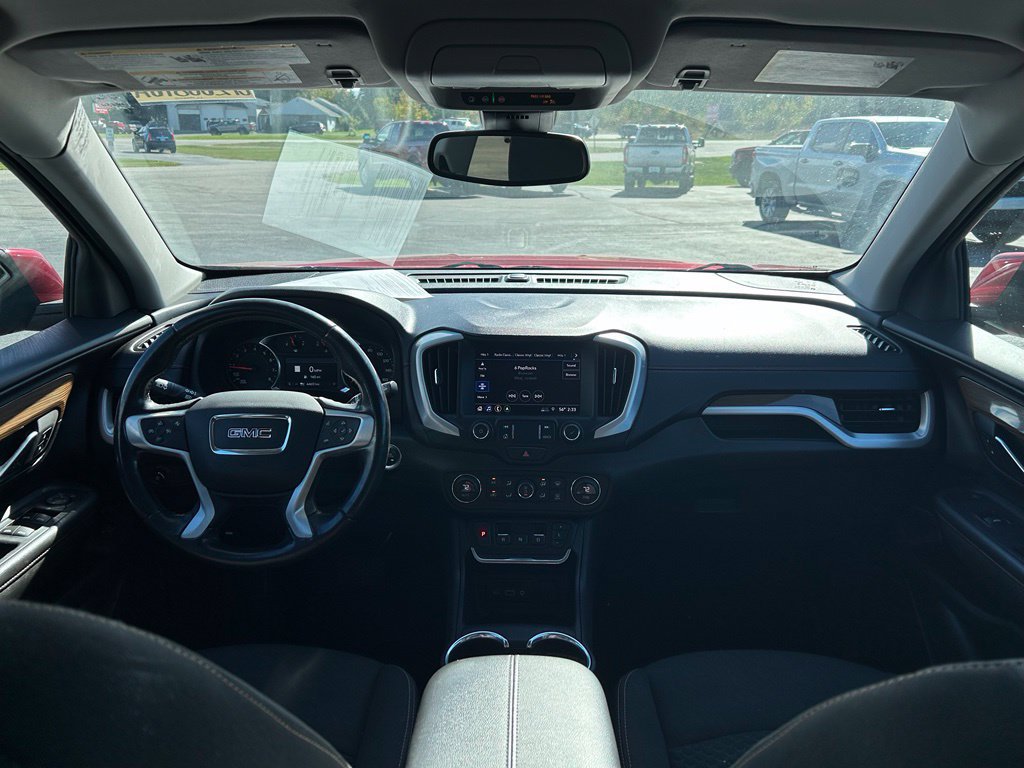 Used 2020 GMC Terrain SLE w/ Driver Convenience Package AWD/4WD image 12