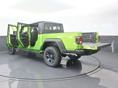 New 2026 Jeep Gladiator Sport image 67