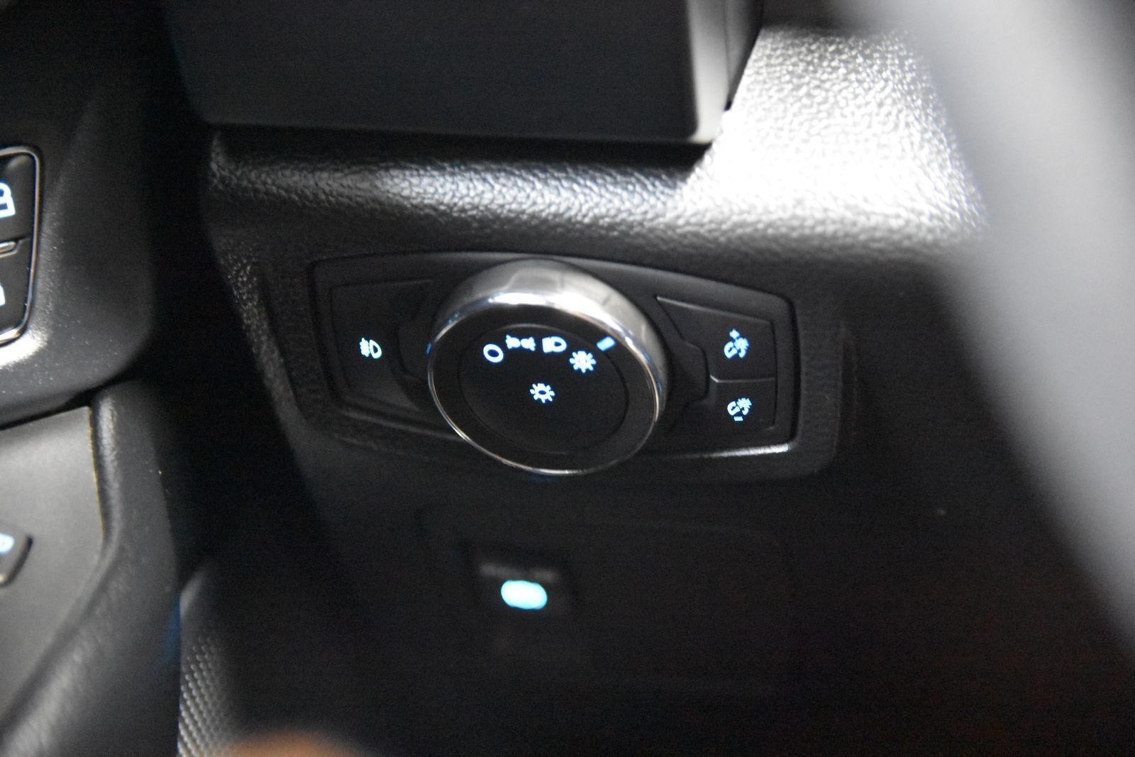 Used 2020 Ford Expedition XL AWD/4WD image 17