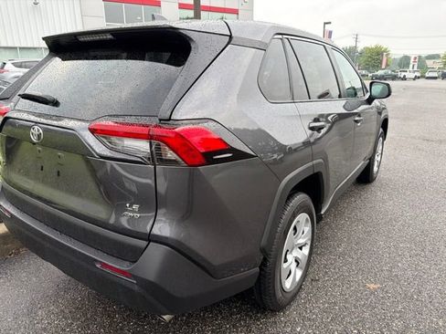 Certified 2024 Toyota RAV4 LE AWD/4WD image 4