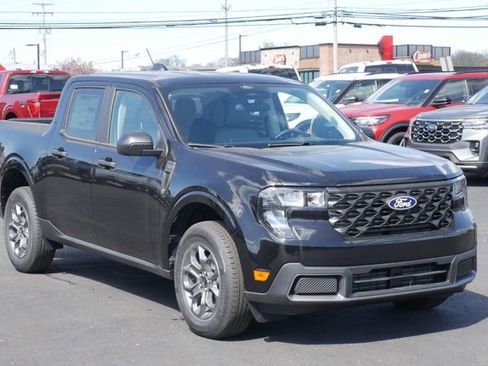 New 2026 Ford Maverick XLT w/ Equipment Group 301A AWD/4WD image 5