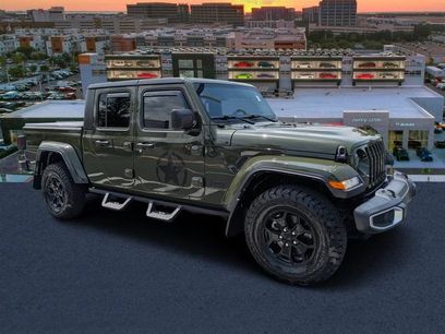 Used 2023 Jeep Gladiator Sport
