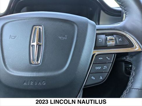Used 2023 Lincoln Nautilus Reserve w/ Monochromatic Package image 14