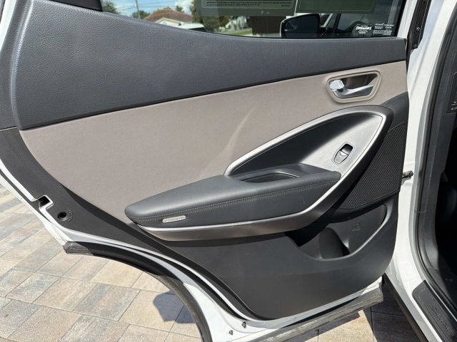 Used 2017 Hyundai Santa Fe Sport FWD image 14