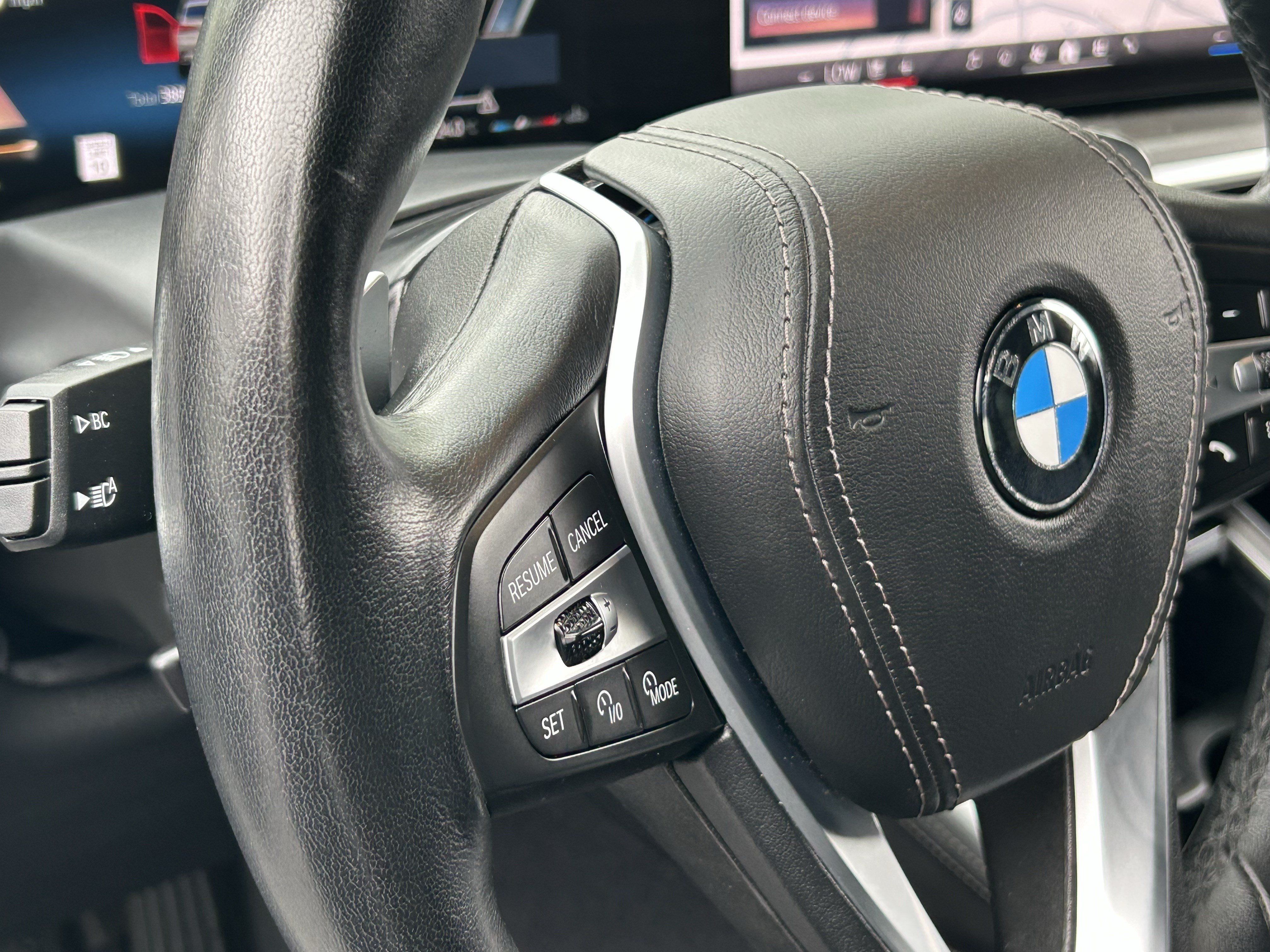 Used 2025 BMW X5 xDrive40i AWD/4WD image 28