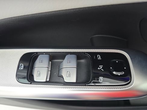 Certified 2024 Mercedes-Benz GLC 300 w/ AMG Line image 27