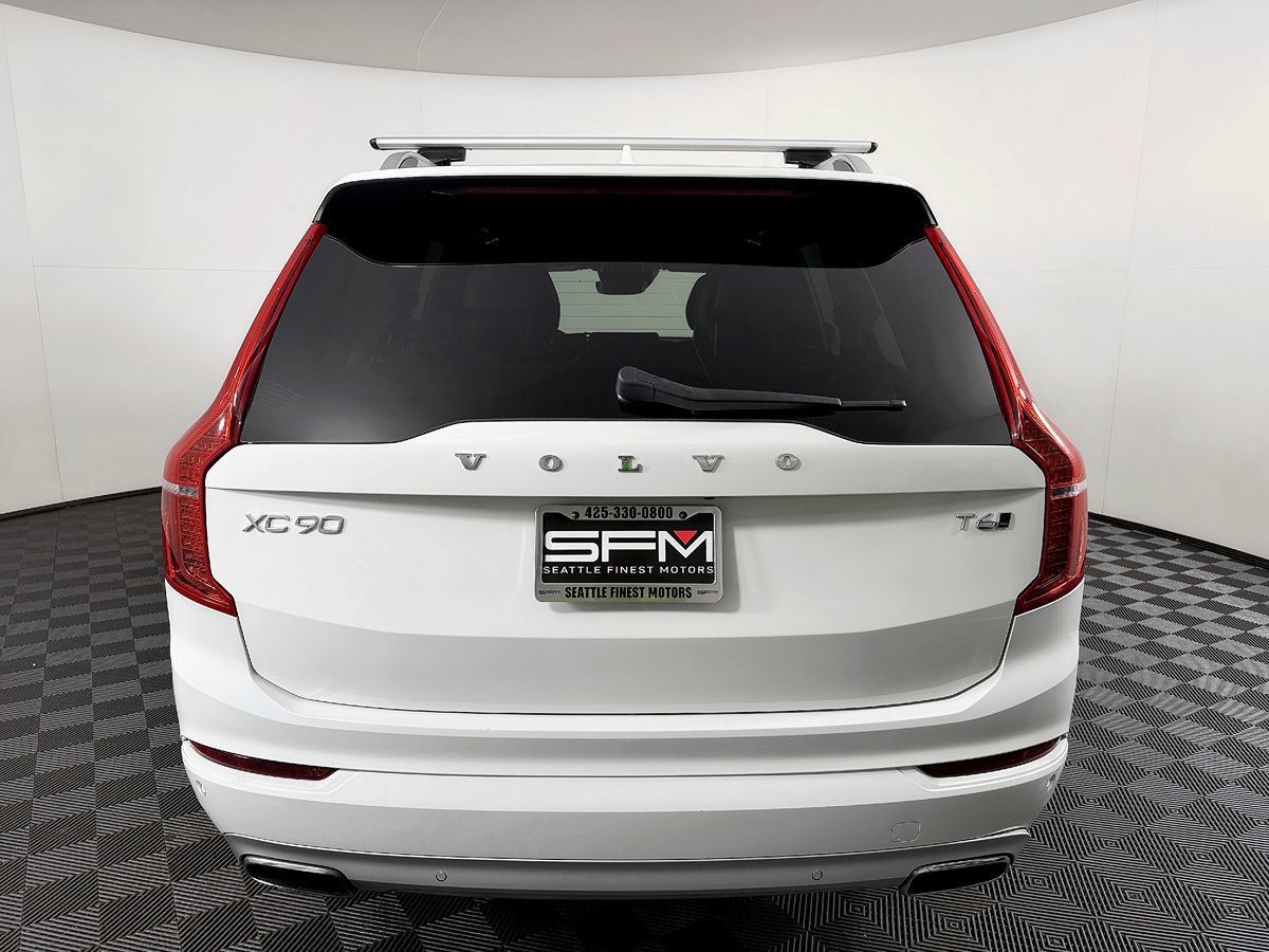 Used 2018 Volvo XC90 T6 Momentum w/ Momentum Plus Package AWD/4WD image 10
