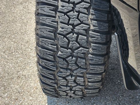 Used 2022 RAM 1500 Big Horn AWD/4WD image 11