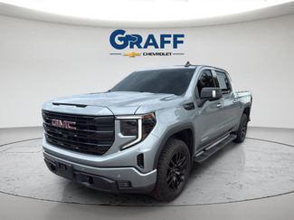 Used 2024 GMC Sierra 1500 Elevation w/ Elevation Premium Package AWD/4WD video 1