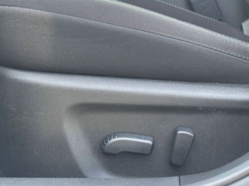 Used 2025 Nissan Altima 2.5 SV image 23