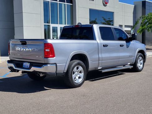 Used 2025 RAM 1500 Big Horn AWD/4WD image 5