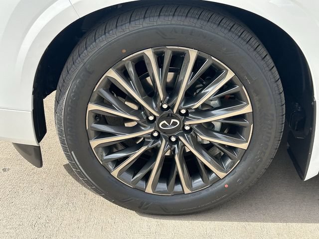 New 2027 INFINITI QX80 Autograph w/ Premium Cargo Package AWD/4WD image 10