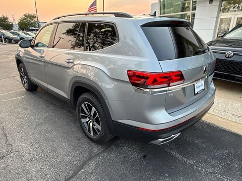 Used 2022 Volkswagen Atlas SE AWD/4WD image 4