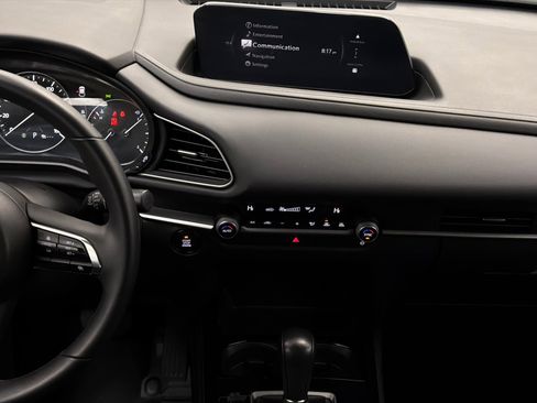 Used 2024 MAZDA CX-30 AWD 2.5 S w/ Select Sport Pkg image 18