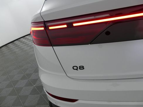 New 2026 Audi Q8 Premium Plus image 29