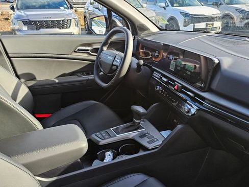 New 2026 Kia Sportage X-Line w/ X-Line Premium Package image 10