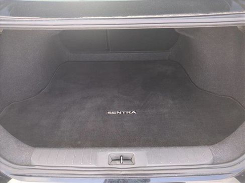 Used 2024 Nissan Sentra SV image 6