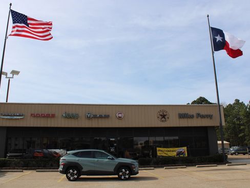 Used 2025 Hyundai Kona SEL image 5