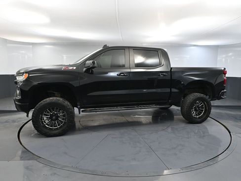 Used 2022 Chevrolet Silverado 1500 RST w/ Z71 Off-Road Package image 12