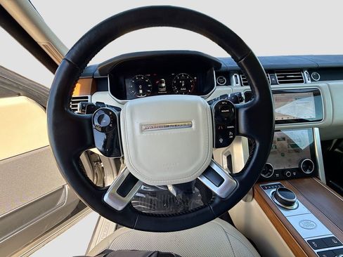 Used 2022 Land Rover Range Rover Westminster Edition image 37