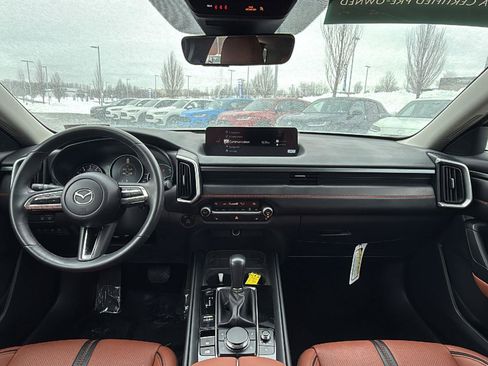 Used 2024 MAZDA CX-50 Meridian Edition image 27