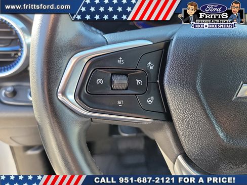 Used 2024 Chevrolet Trax LT w/ Sunroof Package image 6