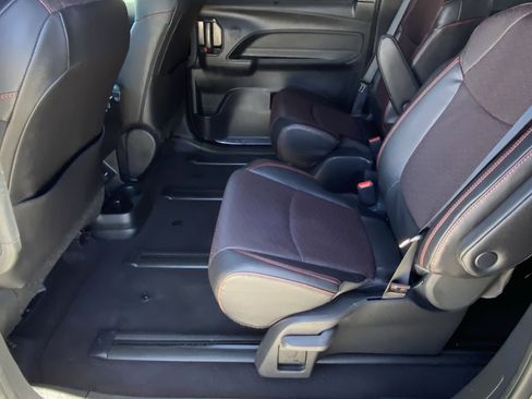 Used 2025 Toyota Sienna XSE w/ XSE Premium Package AWD/4WD image 23