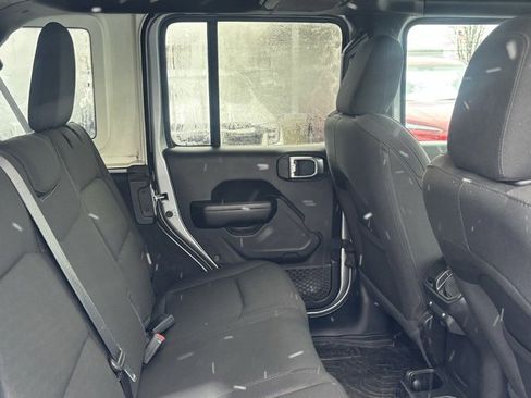 Used 2020 Jeep Wrangler Unlimited Sport image 16